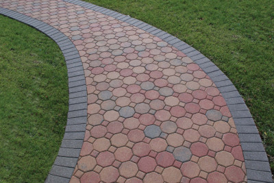 HERRINGBONE Walkway Arlington